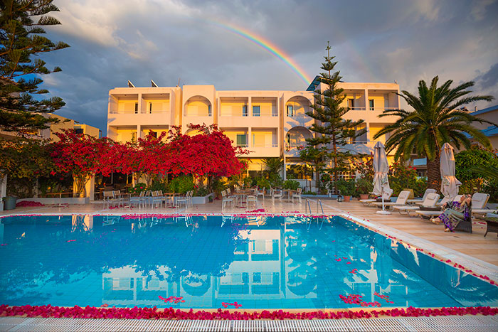 Kyparissia beach hotel